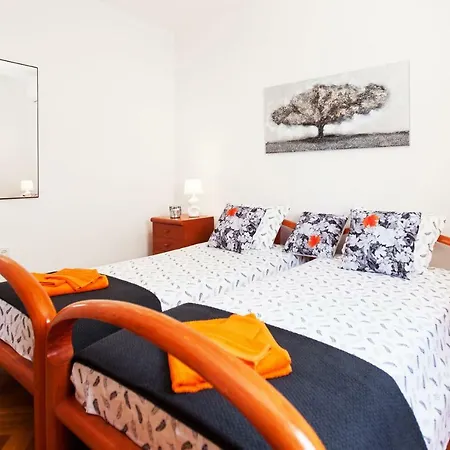 Amica Apartment